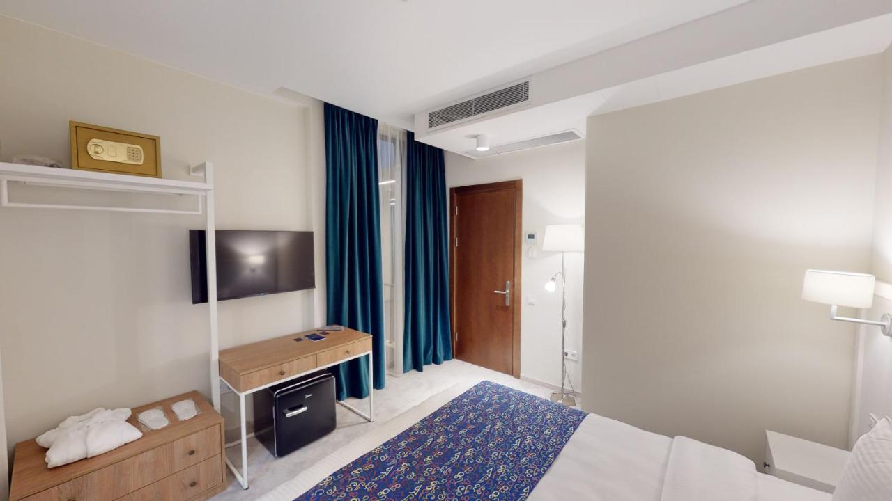 Epigraph Design Kosher Hotel Tbilisi Esterno foto
