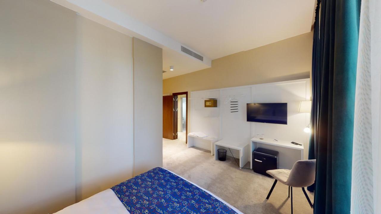 Epigraph Design Kosher Hotel Tbilisi Esterno foto