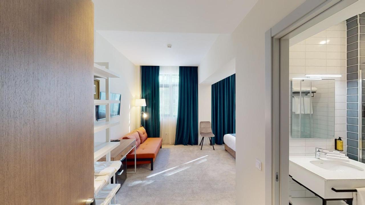 Epigraph Design Kosher Hotel Tbilisi Esterno foto